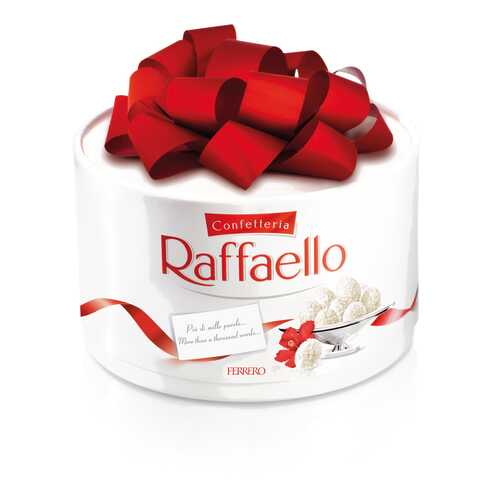 Конфеты Raffaello с цельным миндальным орехом в кокосовой обсыпке торт 100 г в Глобус